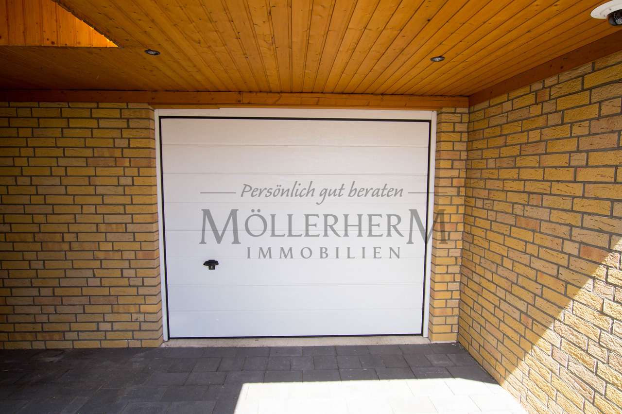 Garage.